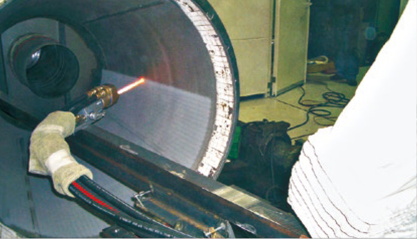 遠心分離機ケーシング(超硬合金溶射)